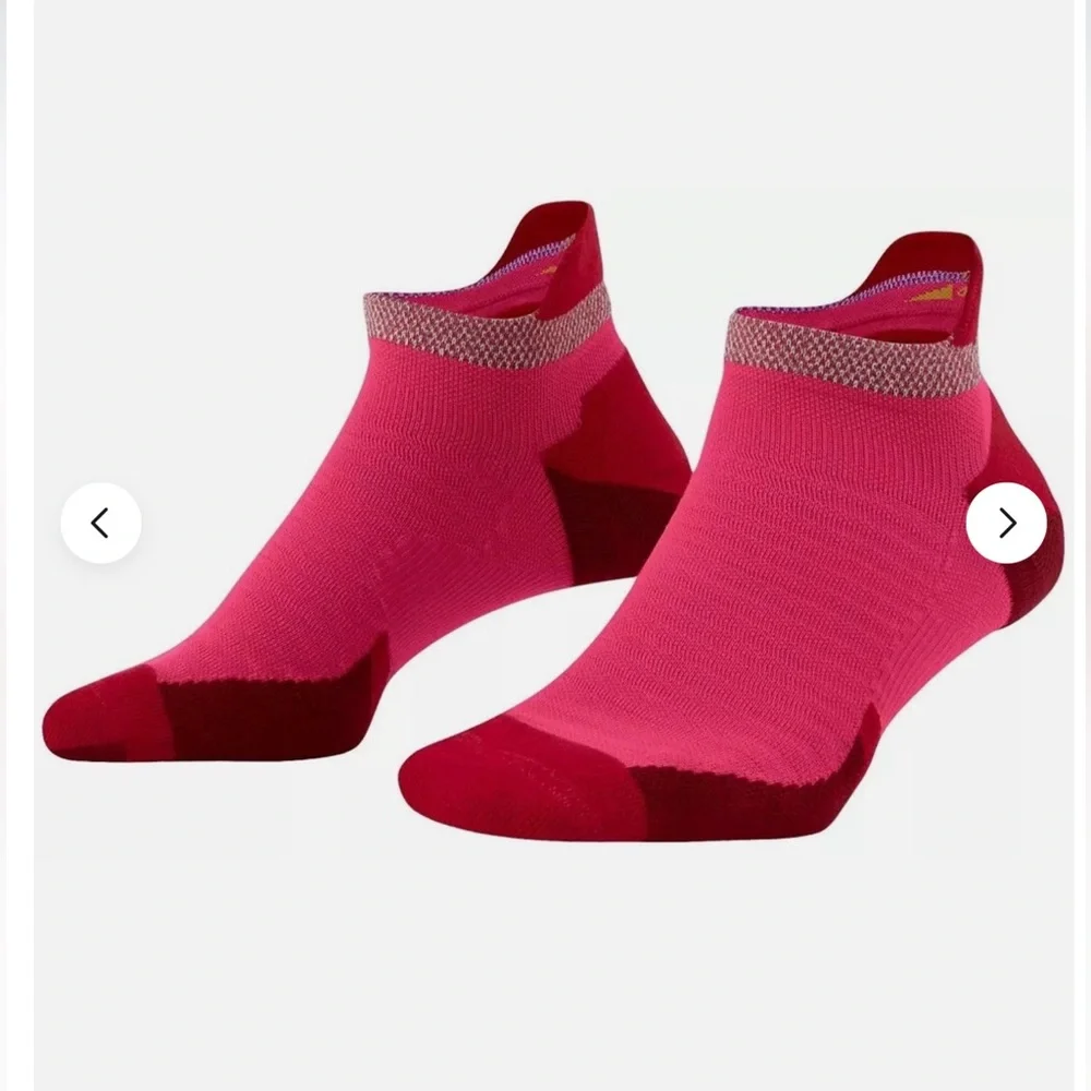 NWT 2 Pairs of Nike Spark Cushioned No-Show Running Socks Women 9.5-11 Men 8-9.5